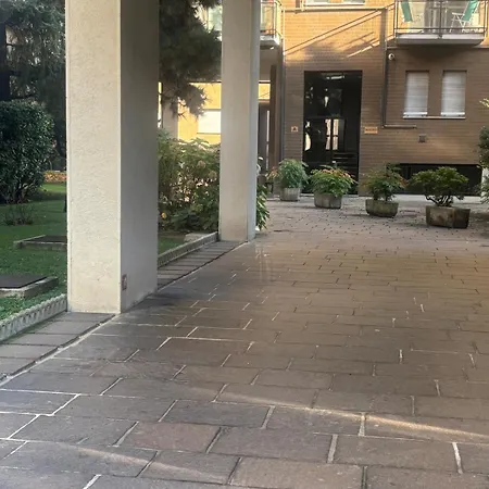 Navigli Classic - Near Darsena Apartment